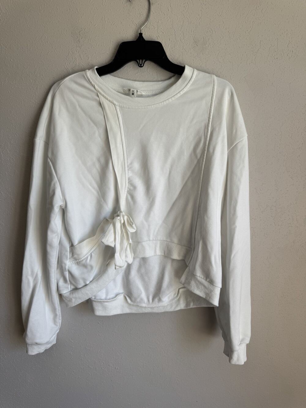 Heyson White Cropped Boxy Faux Bow Tied Accent Sweatshirt Womens M Coquette